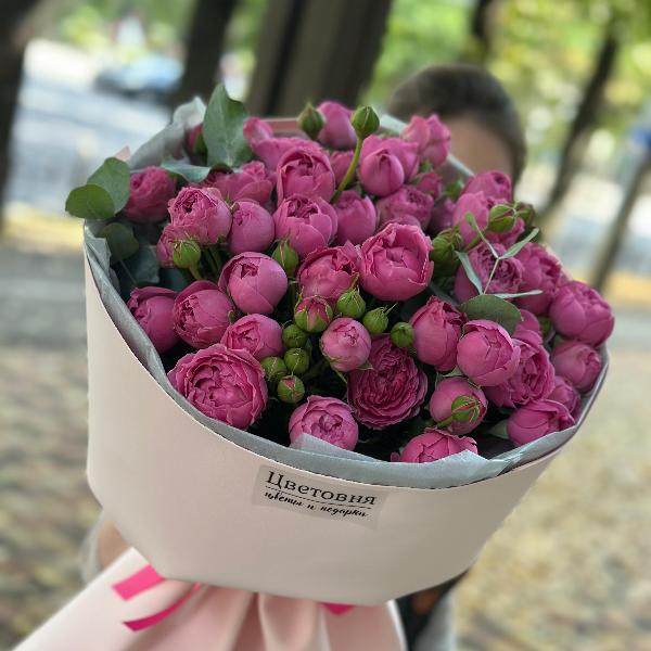 Букет из пионовидных кустовых роз "Pink"
